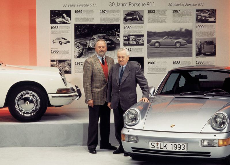 Ferdinand Alexander "Butzi" Porsche a jeho otec Ferdinand Anton Ernst Porsche