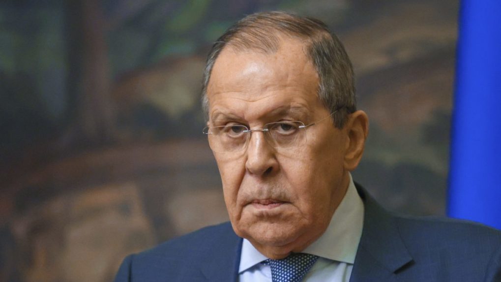 Lavrov varoval pred reálnou hrozbou tretej svetovej vojny