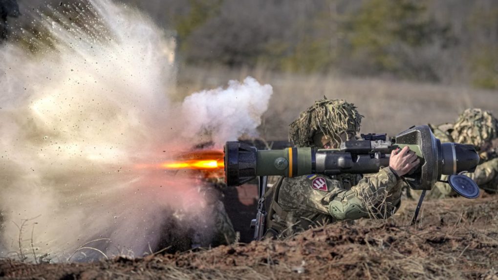 Ruské vojská začali novú ofenzívu na východe Ukrajiny, hlási Kyjev
