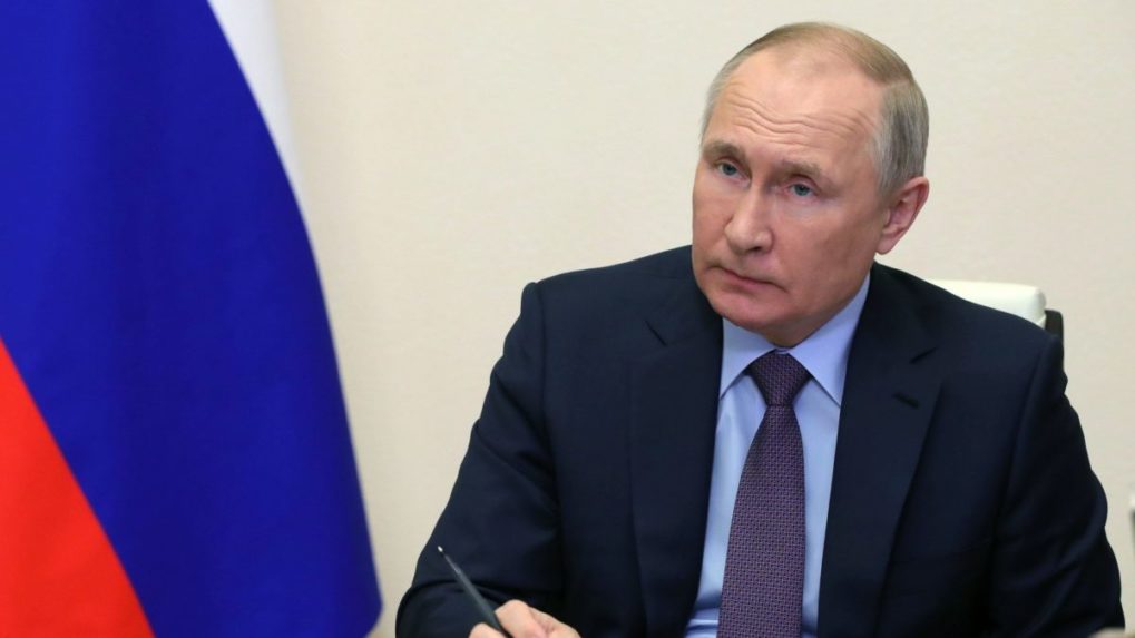 Putin: Sankcie sa obrátili proti USA a ich európskym spojencom