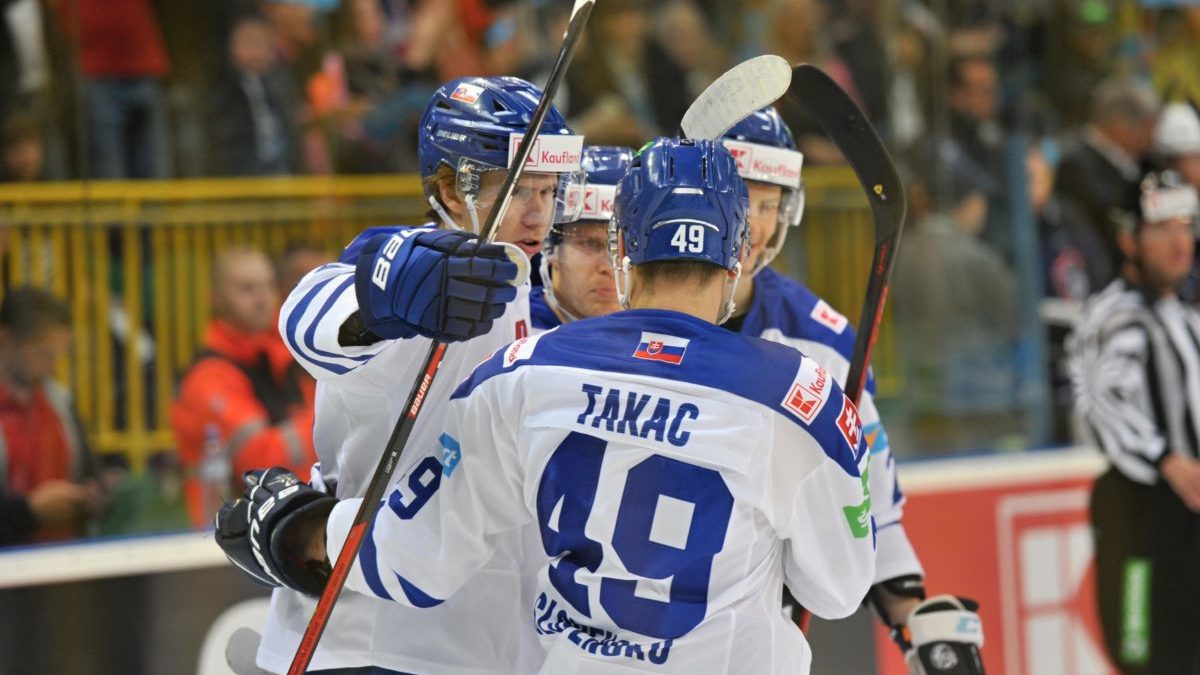 Les joueurs de hockey sur glace slovaques ont battu la France 2:0 au tour général de la Coupe du monde