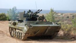 Obrnené vozidlo BMP-1.