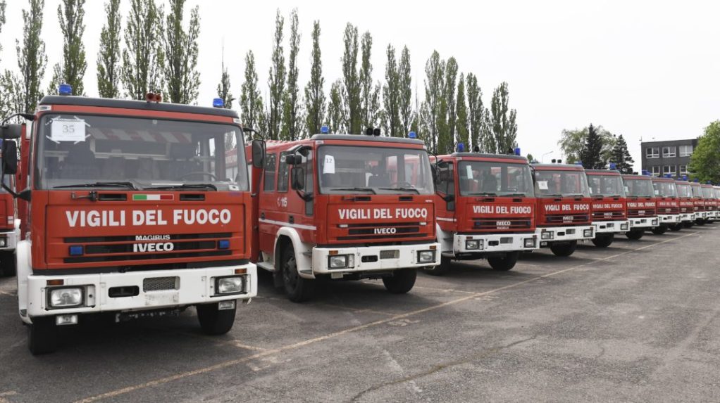 Ukrajinskí hasiči si pri Košiciach prevzali pomoc z Talianska
