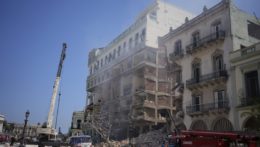 vybuchnutý hotel v Havane,