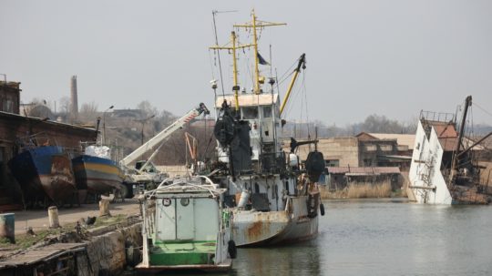 Na snímke prístav v Mariupole.
