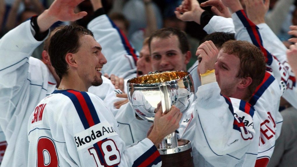Nostalgia a zimomriavky aj po 20 rokoch. Hokejové zlato z MS 2002 prinieslo eufóriu, na ktorú sa nezabúda