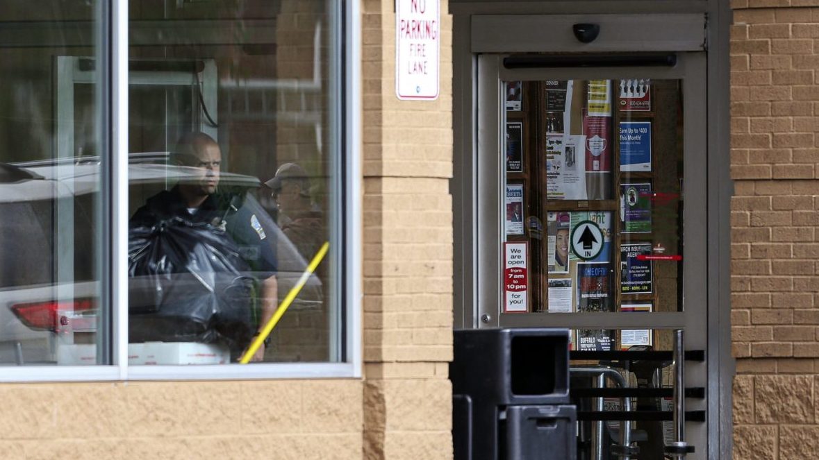Dix personnes sont mortes dans une fusillade dans un magasin aux États-Unis
