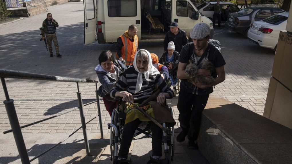 Ťažko postihnutí ľudia na Ukrajine nedostávajú počas vojny patričnú starostlivosť