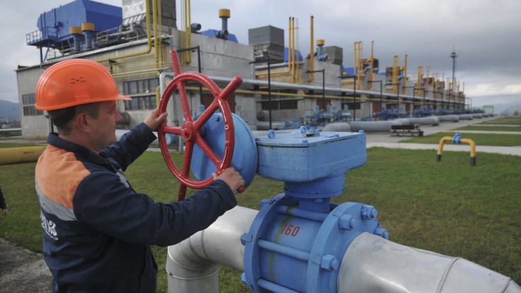 Ukrajina od stredy zastaví tranzit plynu do Európy cez jednu zo staníc