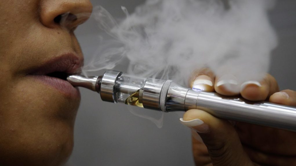 Eurokomisia chce zakázať elektronické cigarety a ďalšie výrobky