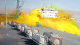 Výbuch toxického plynu v jordánskom prístave.