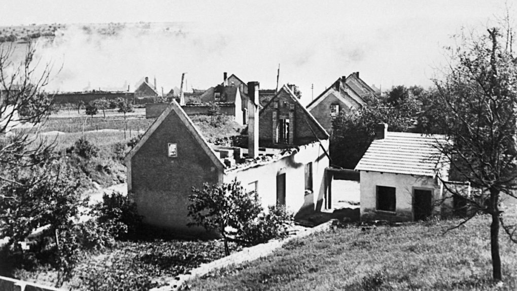 Pred 80 rokmi nacisti vypálili obec Lidice. Osud jej obyvateľov vzbudil súcit celého sveta