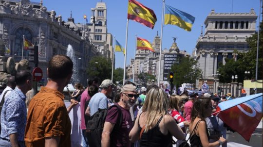 Protest proti NATO v Madride.