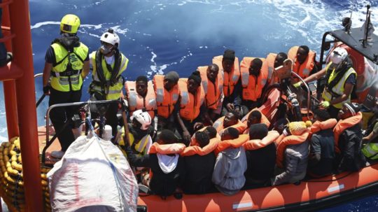 migranti na lodi