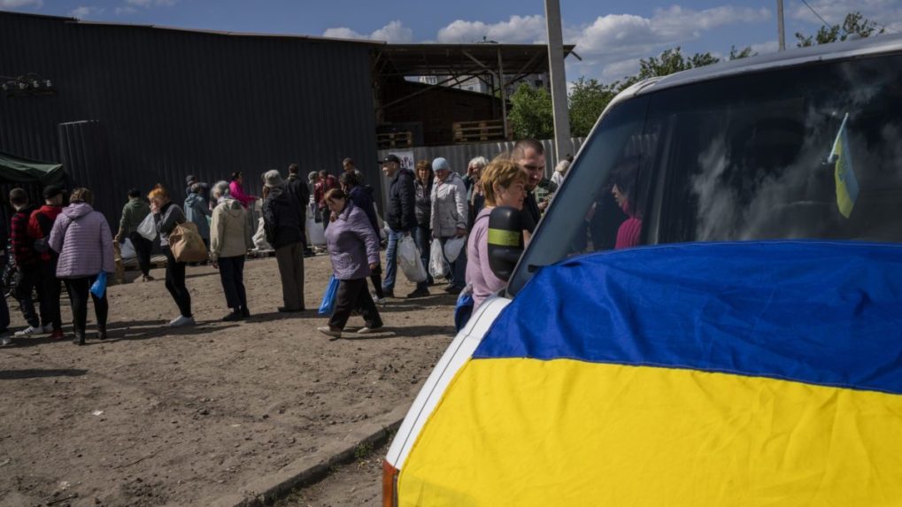 Šéf ukrajinskej nadácie údajne predával veci, ktoré prišli ako pomoc zo zahraničia