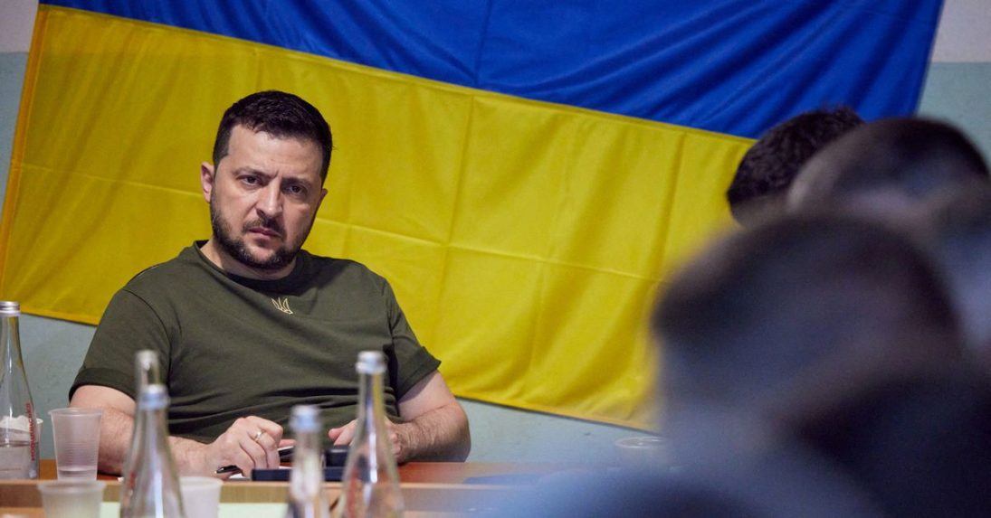 Ukrajina pred hrozbou invázie nevarovala ľudí zámerne, tvrdí Zelenskyj