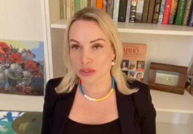 Ruská novinárka kritizovala inváziu na Ukrajine, dostala pokutu 50 000 rubľov