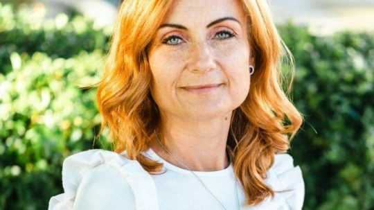 Na fotografii kandidátka na post primátorky mesta Senec Andrea Palcová.