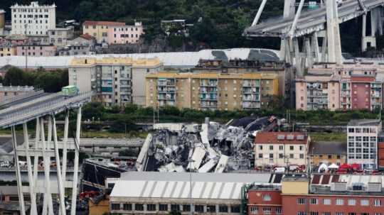 Časť diaľničného mosta Morandi v talianskom moste sa v roku 2018 zrútila.