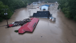 Na fotografii povodne v Kentucky.