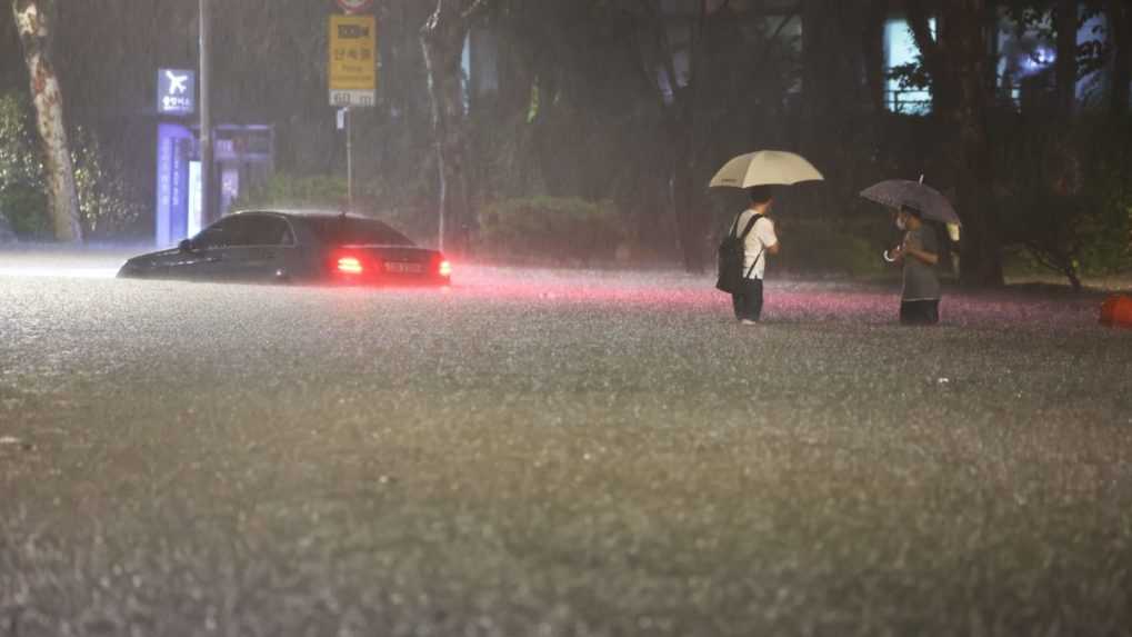 Prívalové dažde v Soule si vyžiadali niekoľko obetí