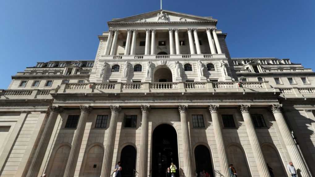 Britská centrálna banka zdvihla základný úrok na 1,75 %