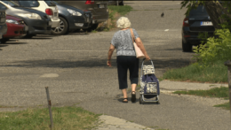 Seniori žiadajú zvýšenie dôchodkov, ich petíciu podpísalo už vyše 150 000 ľudí