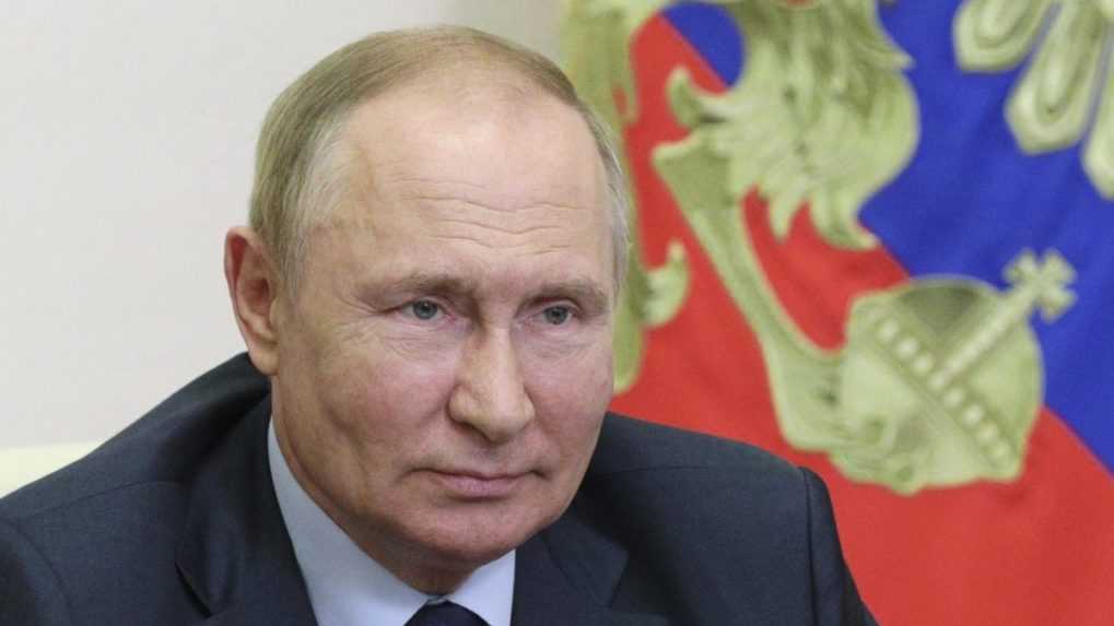 Putin: Rusko je ochotné dodať do Európy počas jesene a zimy dodatočné objemy zemného plynu