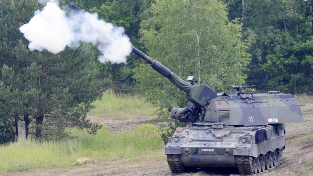 Nemecko dodá Ukrajine štyri samohybné húfnice s muníciou