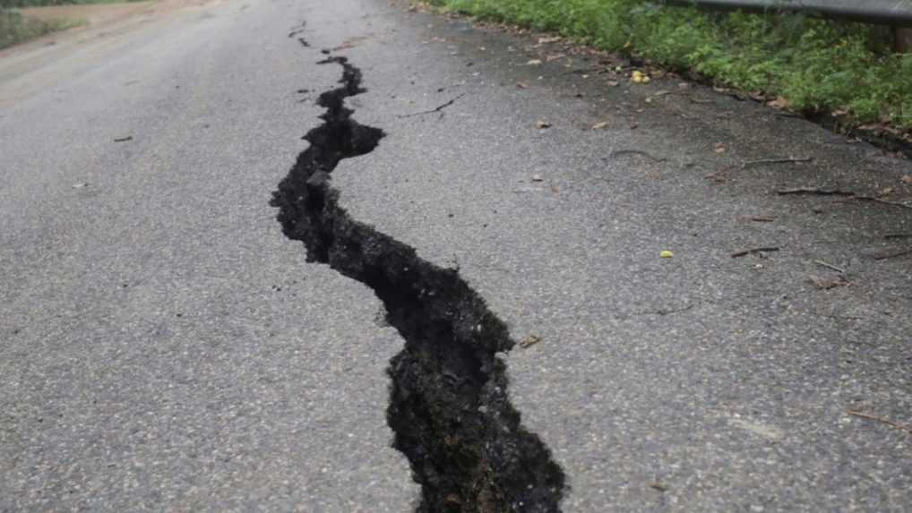 Sumatru zasiahlo zemetrasenie s magnitúdou 6,2