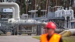 Potrubné systémy a uzatváracie zariadenia v prijímacej stanici plynovodu Nord Stream 1.