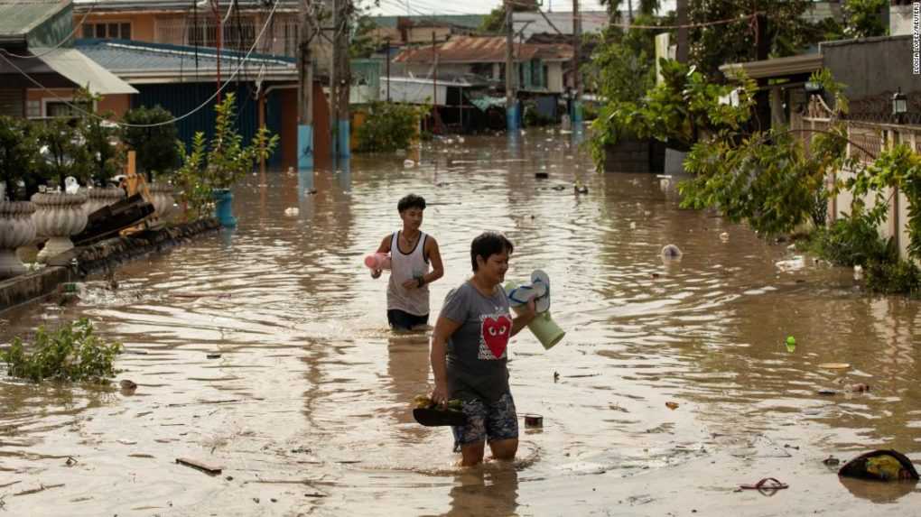 Silný tajfún si na severe Filipín vyžiadal životy piatich záchranárov