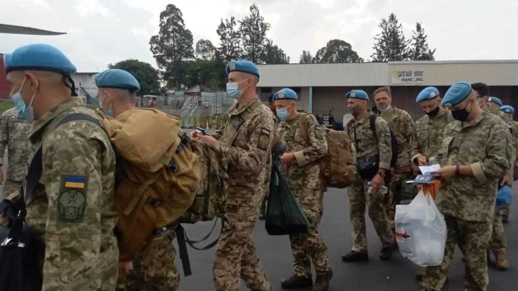 Ukrajinskí vojaci z mierovej misie OSN sa vrátili do vlasti bojovať proti Rusku