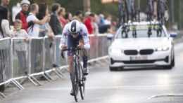 Na snímke víťaz Brit Ethan Vernon na trati prológu v cestnej cyklistike pretekov Okolo Slovenska.