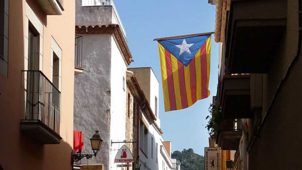 Vládnuca koalícia v Katalánsku sa rozpadla