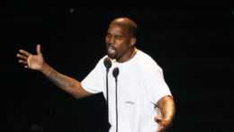 Na snímke americký hudobník Kanye West