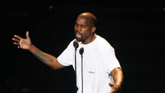 Na snímke americký hudobník Kanye West