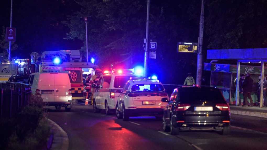 Premávka v Bratislave je v dôsledku tragickej nehody stále obmedzená