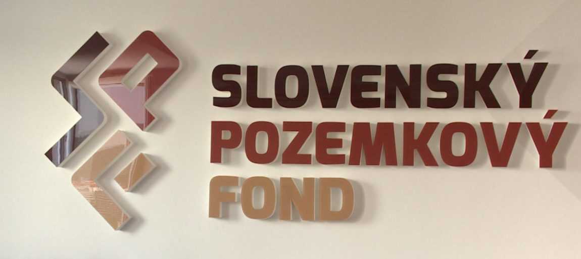 Na Slovenskom pozemkovom fonde je opäť dusno