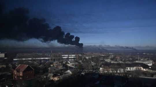 Na snímke výbuch muničného skladu v Rusku.