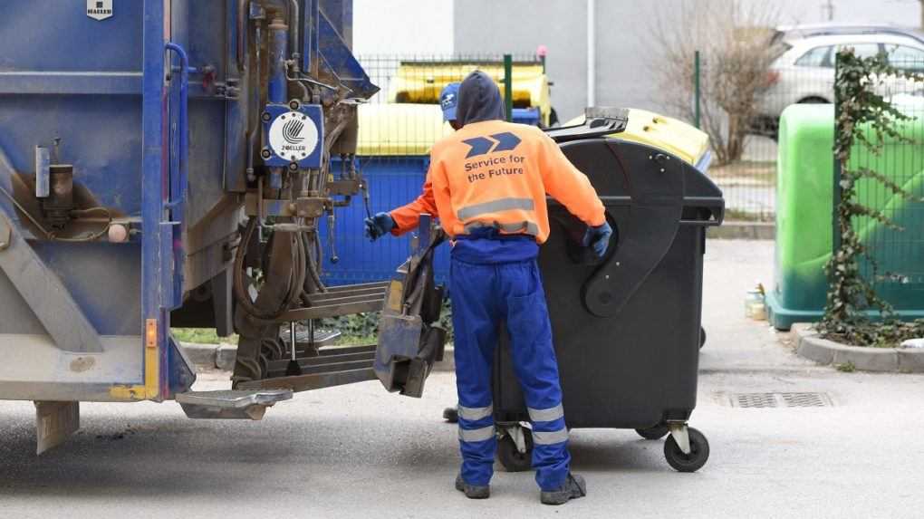 Od januára hrozí zastavenie zberu odpadov, upozorňujú samosprávy a zberové firmy