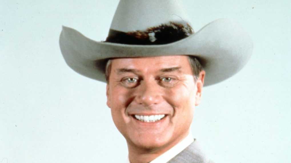 Americký herec Larry Hagman, ktorý stvárnil bezohľadného ropného magnáta J.R. Ewinga v seriáli Dallas.