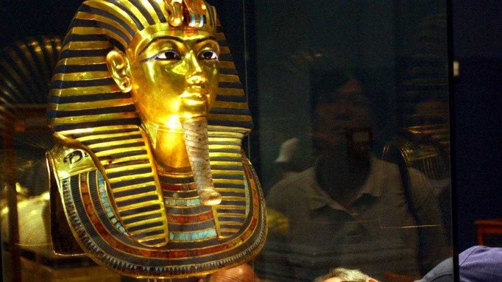 Na snímke je Tutanchamónova maska.
