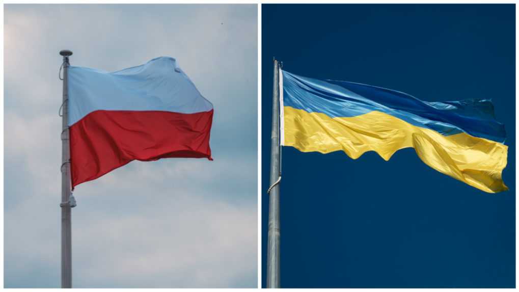 Na ilustračnej snímke sú vlajky Poľska a Ukrajiny.