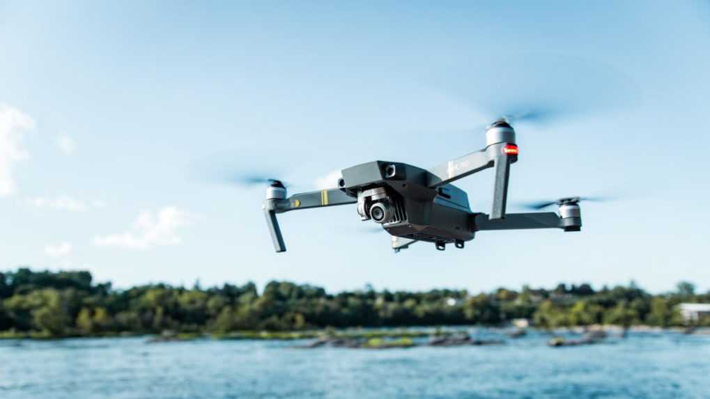 EK pripravila stratégiu pre budúcnosť s dronmi