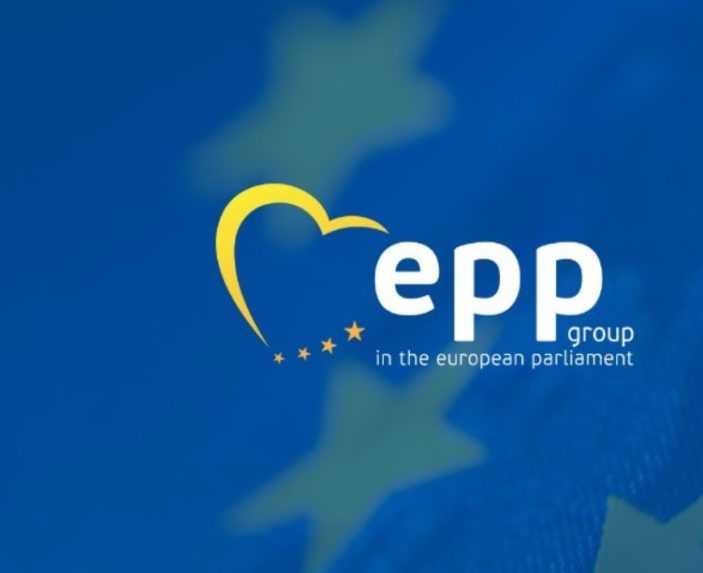 EPP prijala OĽANO za člena aj napriek výhradám ostatných slovenských strán