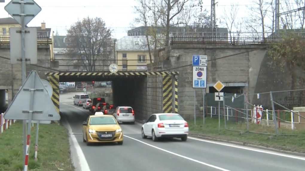 Pre uzavretý podjazd hrozí Žiline dopravný kolaps