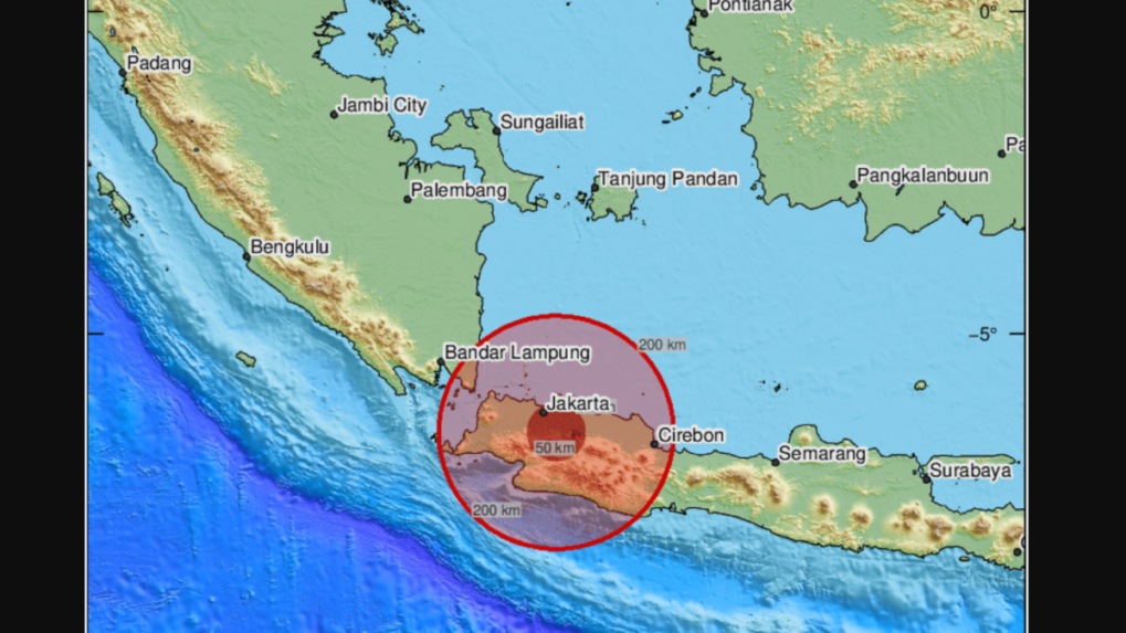 Pri zemetrasení v metropole Indonézie zahynulo najmenej 162 ľudí