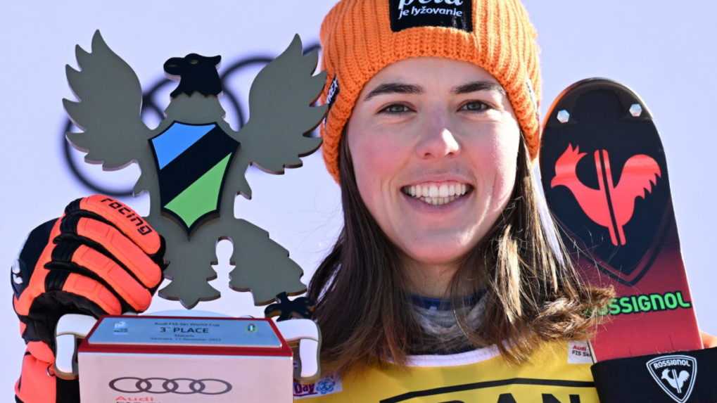 Vlhová skončila tretia v slalome, triumfovala Holdenerová