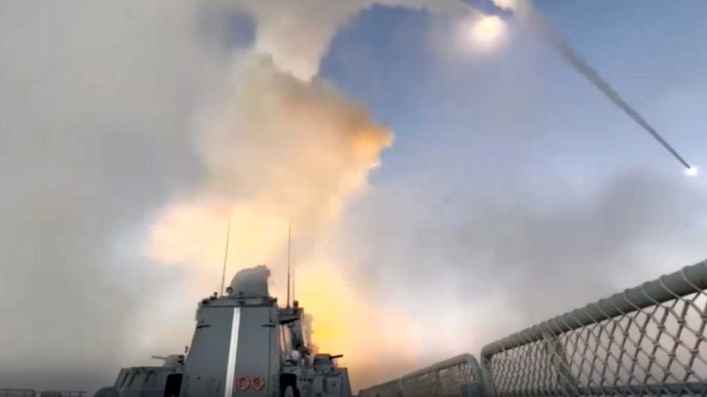 Rusi vypálili na rozvodnú sieť Ukrajiny už viac než 1 000 rakiet, tvrdí šéf Ukrenerho
